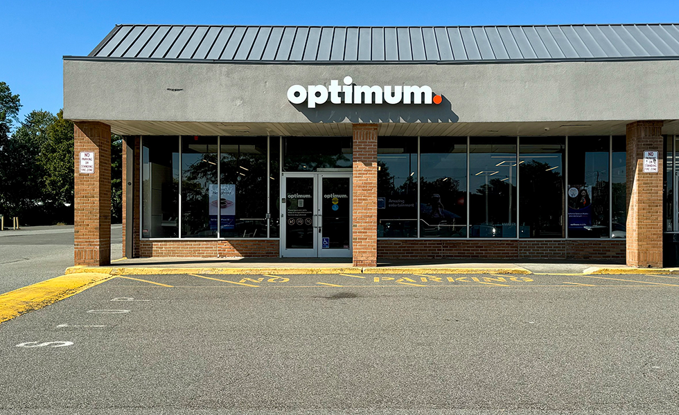 Optimum Opens a New and Interactive Retail Store in Nanuet, New York to